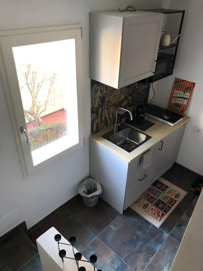 Gattaglio 22 Guest House 레조넬에밀리아 아파트